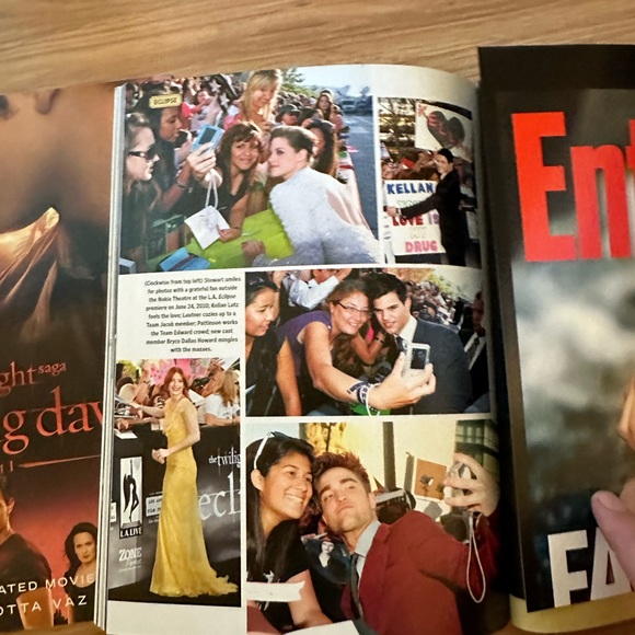 2008 Twilight Saga/Kristen Stewart/Robert Pattinson/Taylor Lautner/3 Magazines - Picture 8 of 16